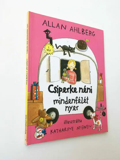 Allan Ahlberg: Csiperke néni mindenfélét nyer