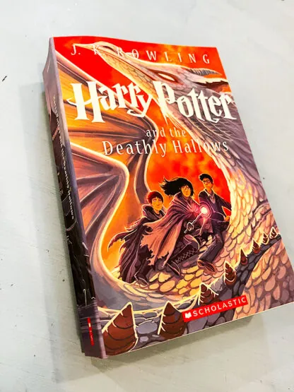 rowling hp and the deathly hallows scholastic 2